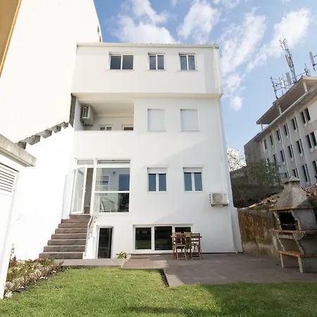 Casas Do Paco - Philosophy Apartment